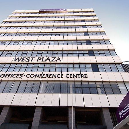 Premier Inn West Bromwich Central Ngoại thất bức ảnh